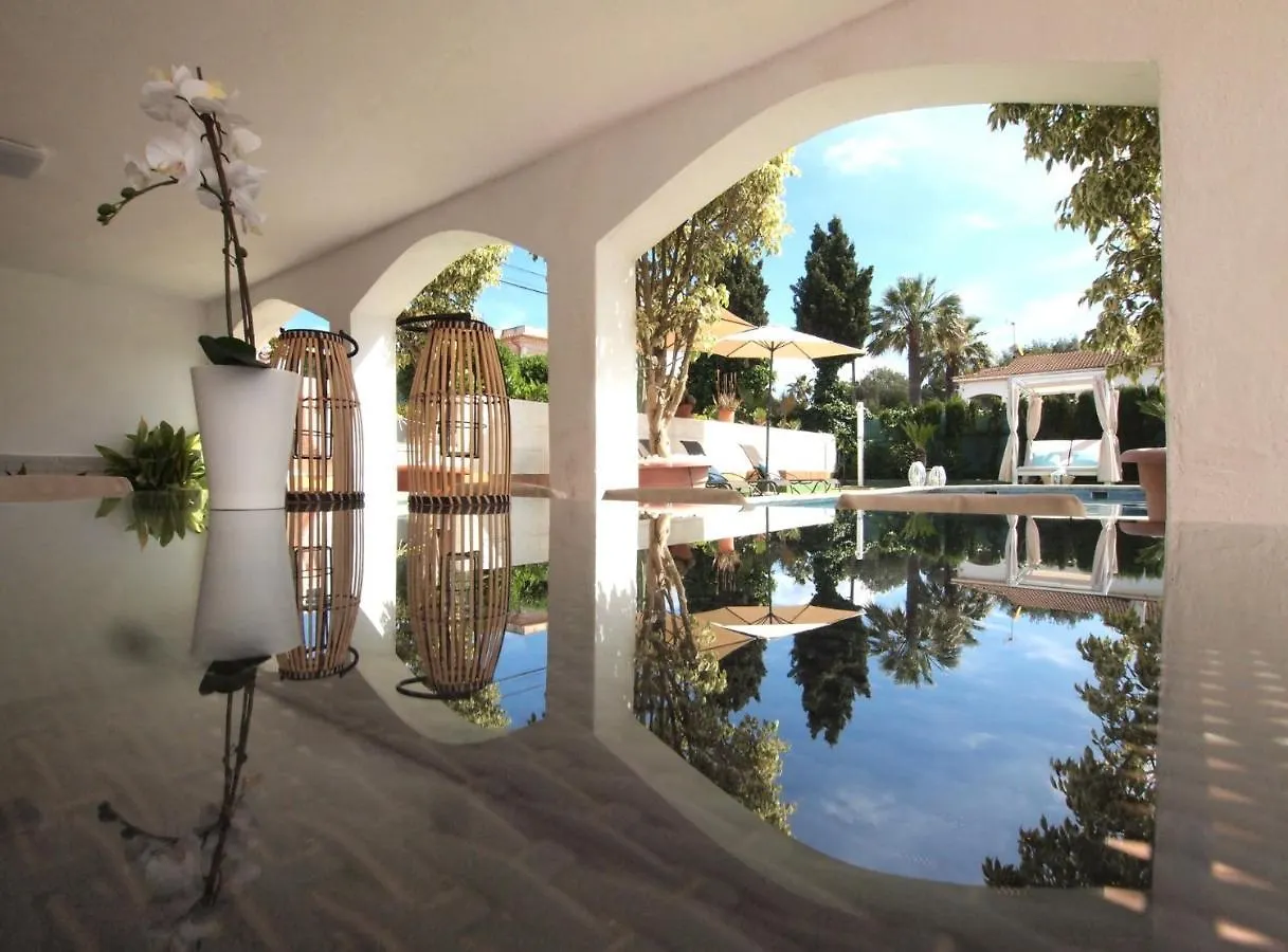 Villa Colibri, Con Piscina Privada Para 6 Personas contacts
